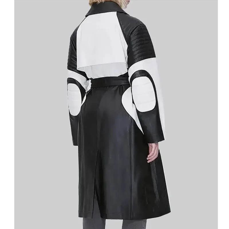 catherine-ohara-beetlejuice-leather-coat